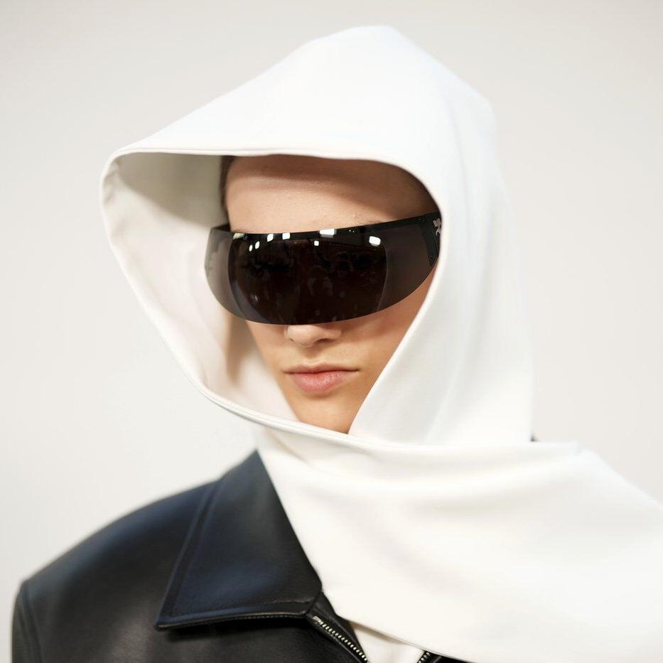 Courreges at Paris Fashion Week is a balance of concealment and exposure